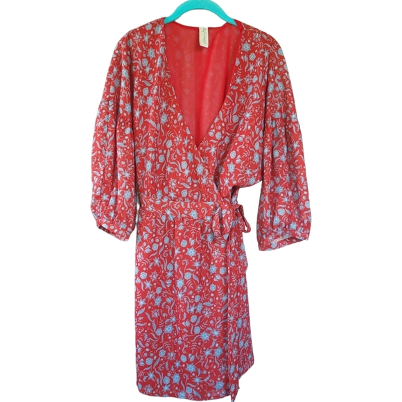 Evereve Allison Joy Medium Red Floral Berklee Wrap Dress 3/4 Puff Sleeve - Picture 3 of 13